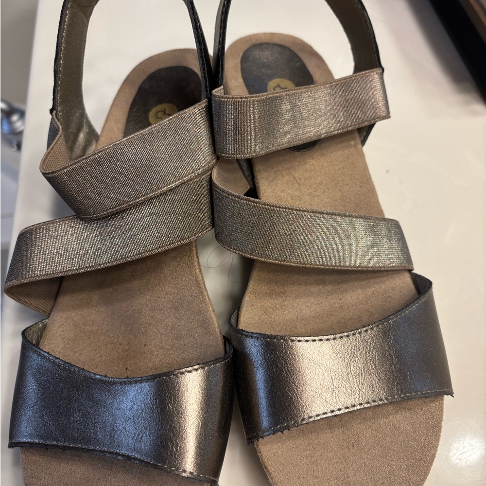 Elegant Metallic Sandals